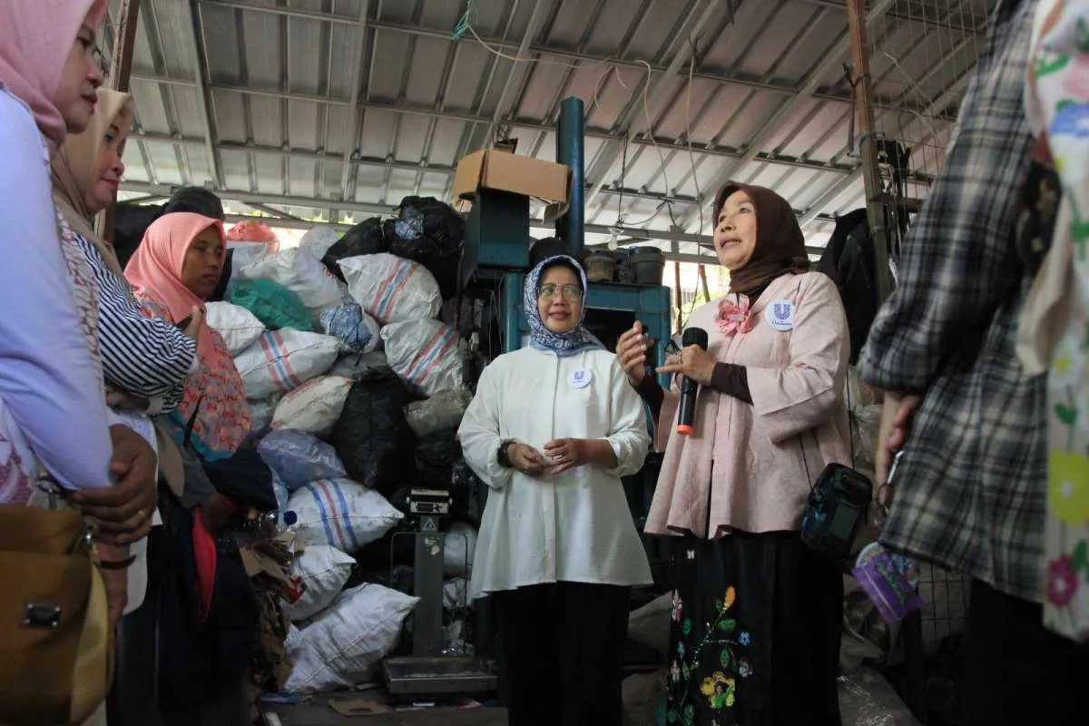 Unilever Indonesia Ajak Komunitas Ibu & Generasi Muda untuk Dukung Kiprah Bank Sampah