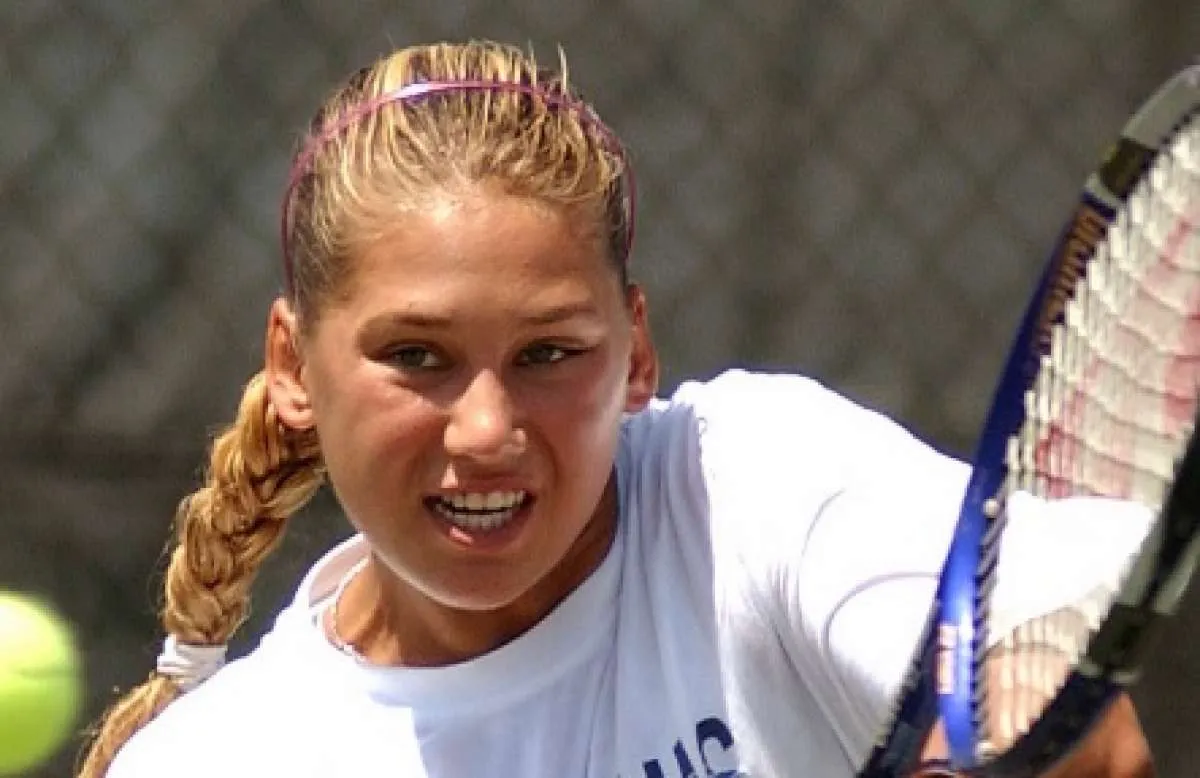 Estimasi Kekayaan Anna Kournikova & Enrique Iglesias Capai US$160 Juta