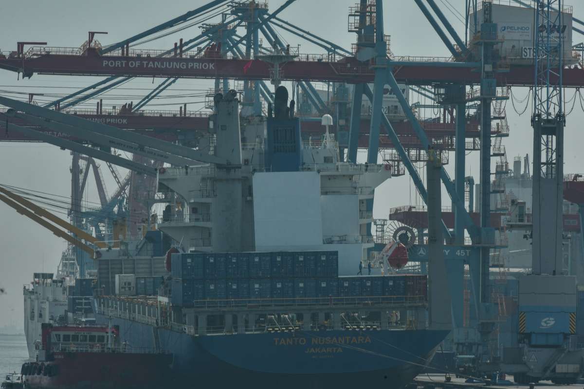 Truk Peti Kemas Hanya Diberikan Waktu 60 Menit di Pelabuhan Tanjung Priok