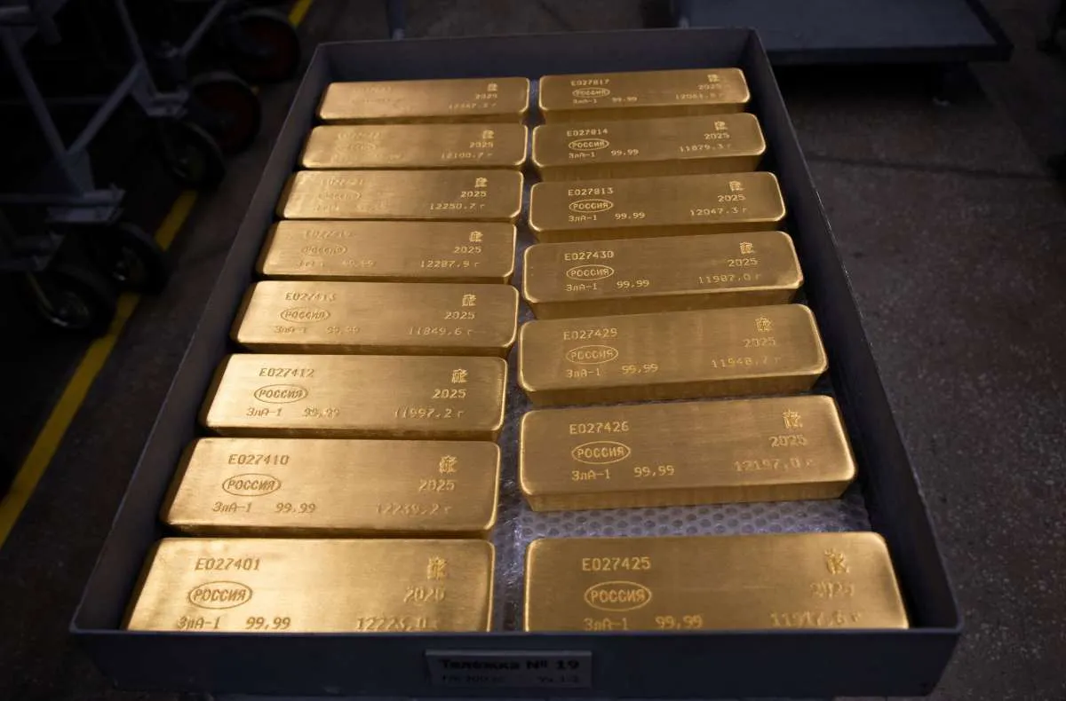 Harga Emas Dunia Menuju Kenaikan Mingguan Pertama dalam Lima Pekan, Ini Pemicunya