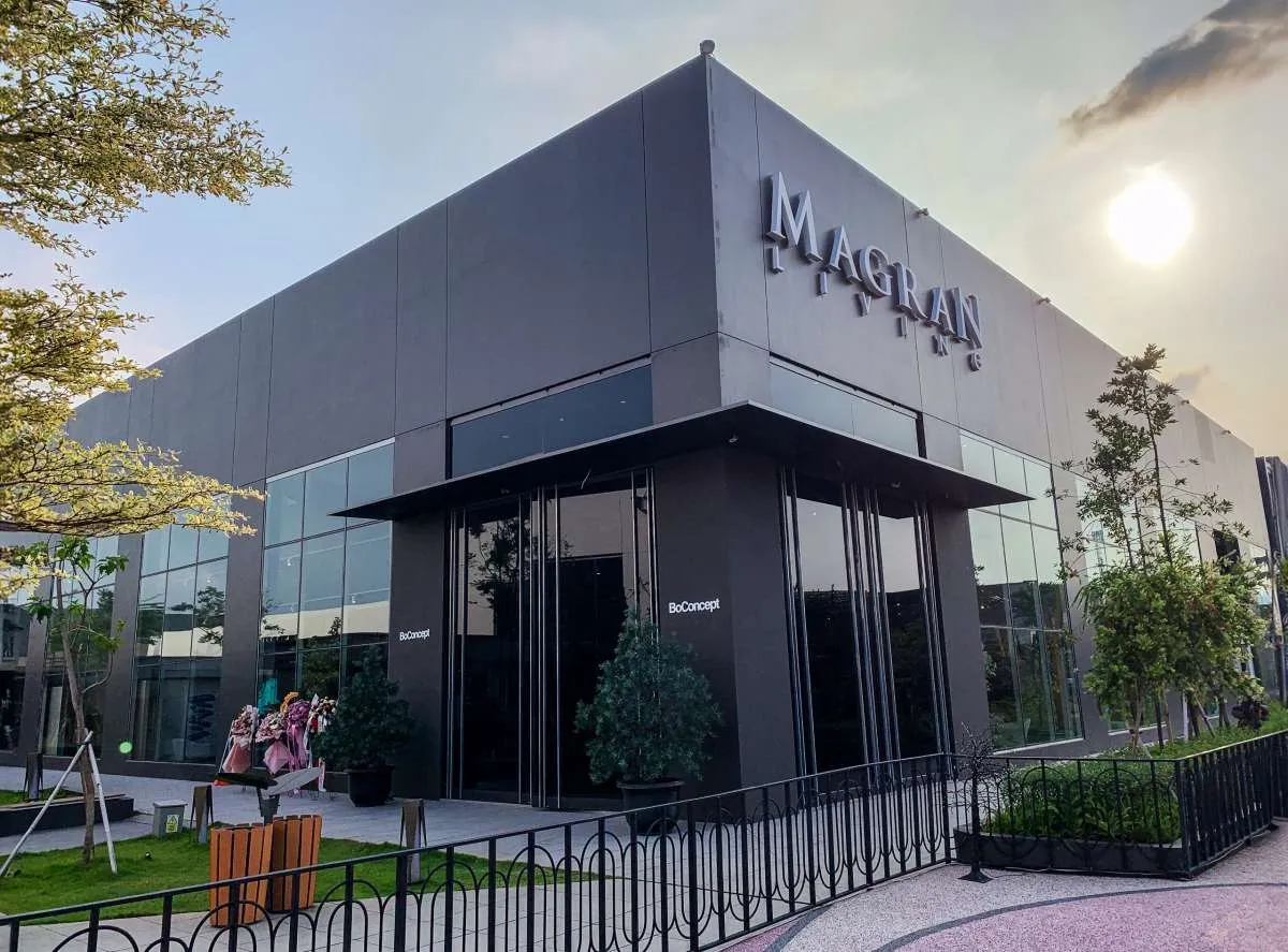 Panca Anugrah Wisesa (MGLV) Buka Showroom ke-4 di PIK2