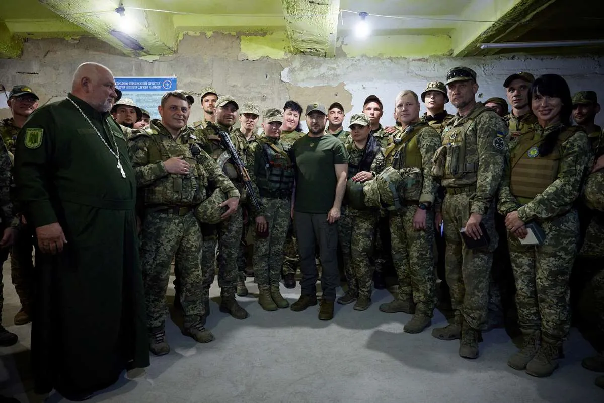 Tarik Pasukan dari Lysychansk, Zelenskyy: Pasukan Ukraina akan Rebut Kembali