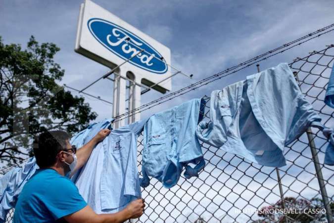 Regulator AS minta Ford recall 3 juta mobil karena masalah airbag inflator Takata
