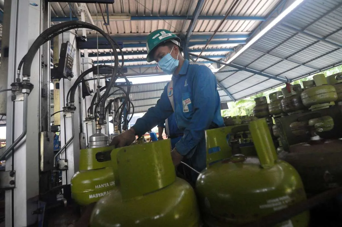 Pastikan Pengisian LPG Sesuai Standar, Pertamina Patra Niaga Sidak SPPBE Riau