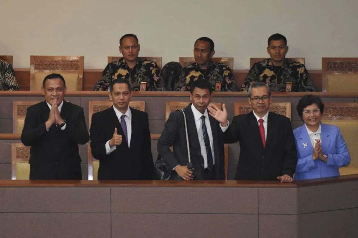 Penjelasan Sekjen DPR soal waktu pengesahan revisi UU KPK