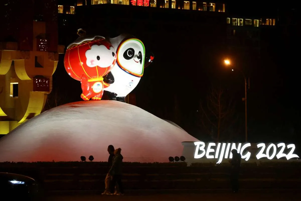 China Sebut AS Berencana Bayar Sejumlah Atlet untuk Sabotase Olimpiade Beijing