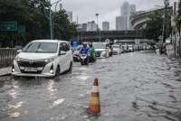 Waspada Hujan, Cek Prakiraan Cuaca Jabodetabek Senin 1 Desember 2025