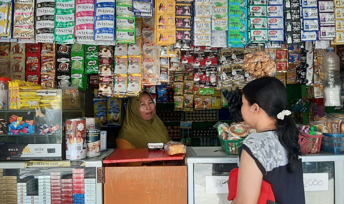 Warung Madura Boleh Tetap Buka 24 Jam