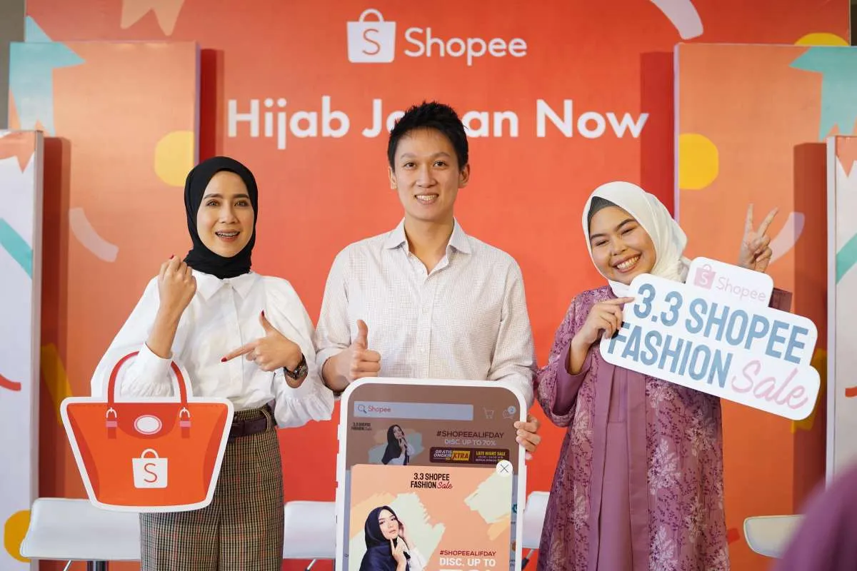 Berdasarkan jumlah pengunjung, Tokopedia kini lengser dari peringkat pertama