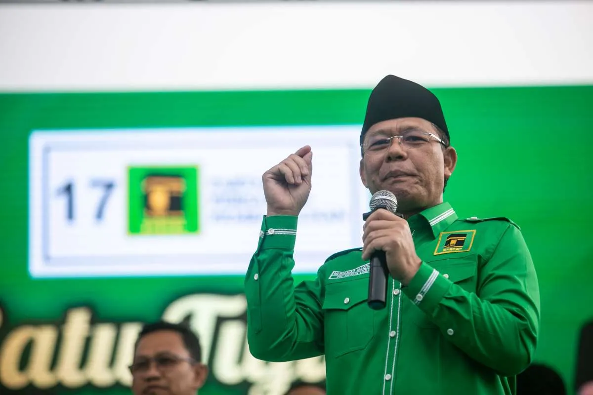 Erwin Aksa Berseteru dengan Romahurmuziy, Apa Kata Plt Ketum PPP?