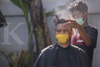 Jasa cukur online menjadi solusi di tengah pandemi, ini cerita pelaku usahanya