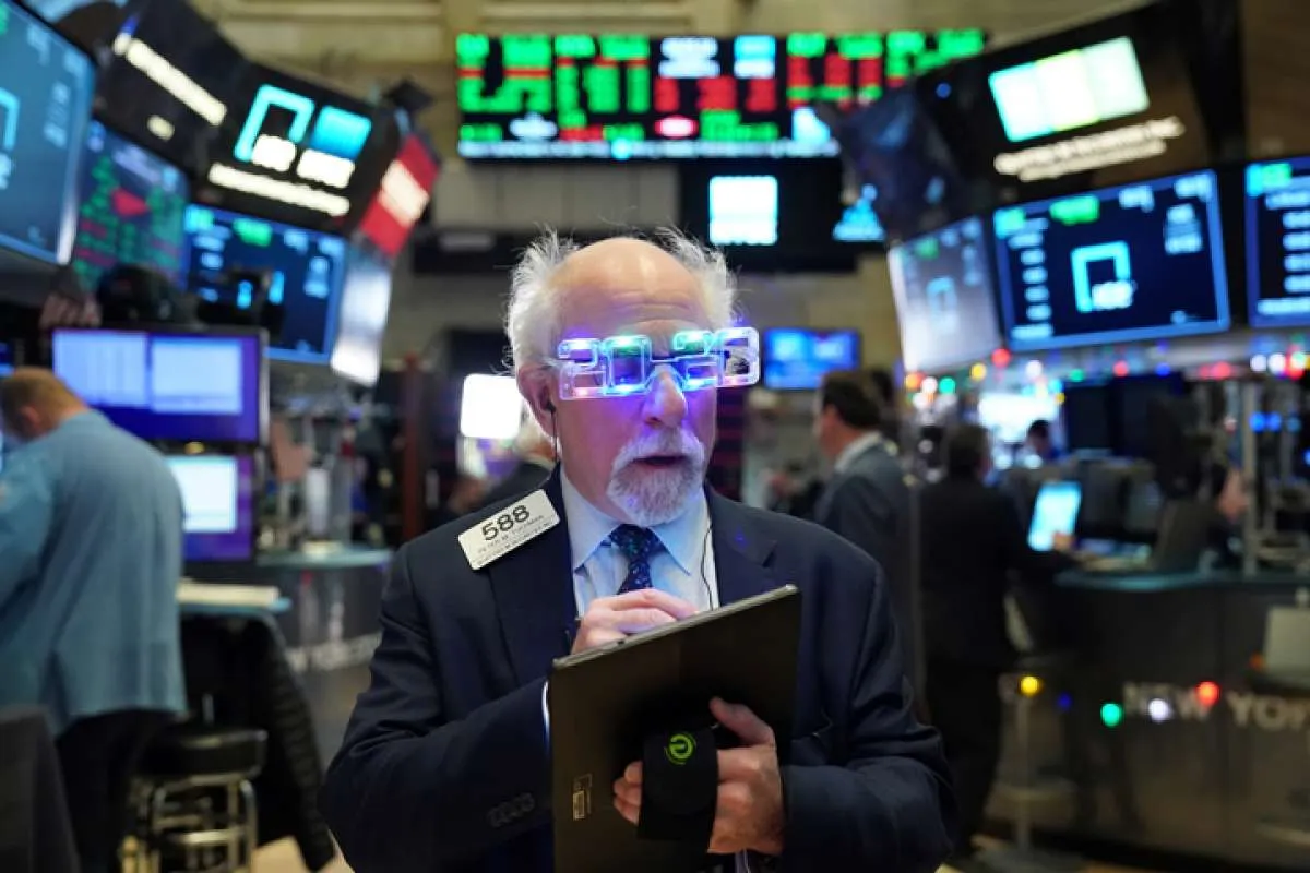 Wall Street rebound ke zona hijau meski ada kekhawatiran konflik