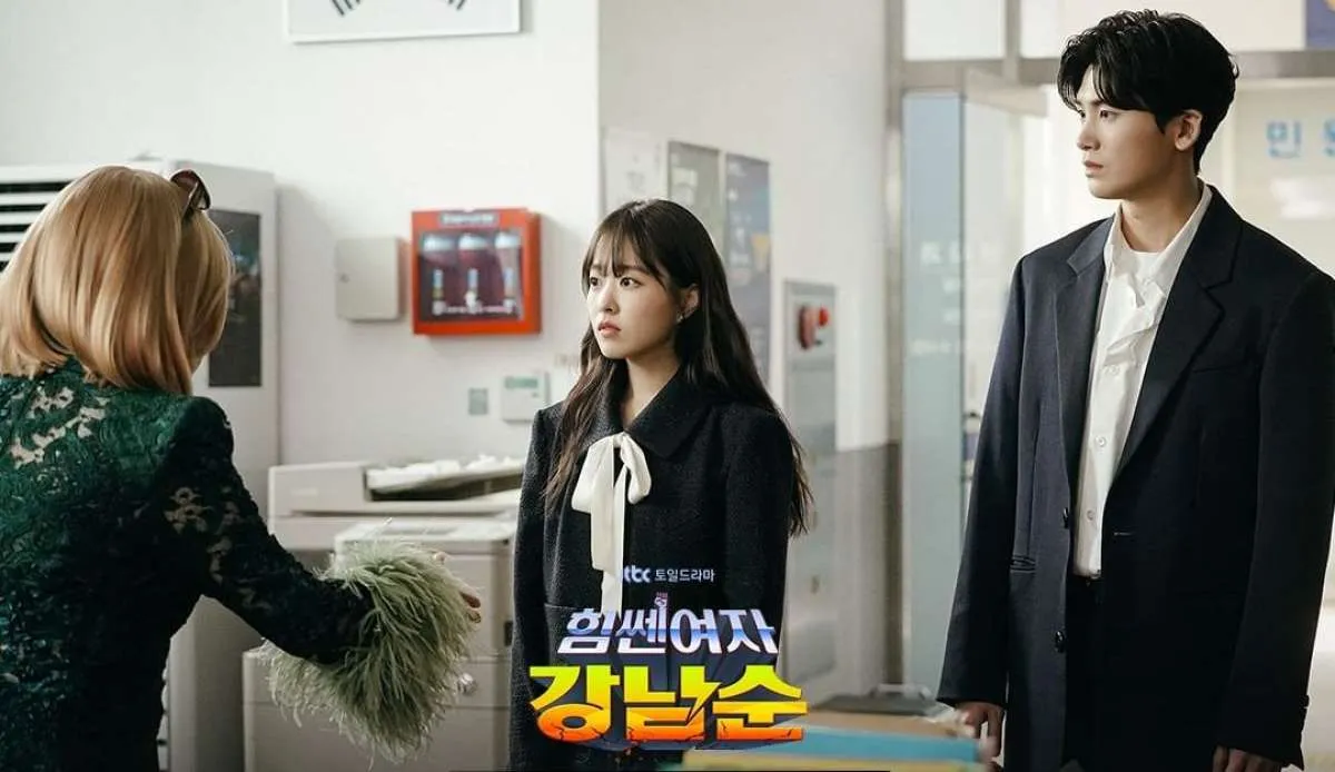 Drakor Strong Girl Nam Soon Tampilkan Park Bo Young-Hyungsik, Cameo Akhir Pekan Ini!