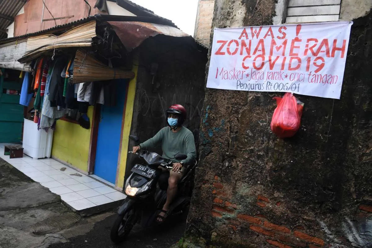 Jawa Tengah dan Jawa Timur menjadi zona merah corona per 4 Juli 2021