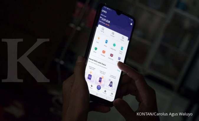 Karyawan yang menjalani Kerja Dari Rumah (Work From Home)