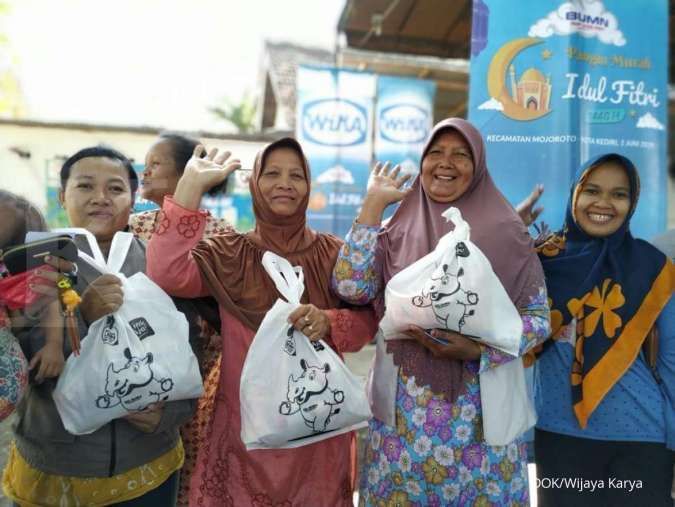 WIKA distribusikan ribuan paket pangan murah sambut Idul Fitri 1440 H di Kediri