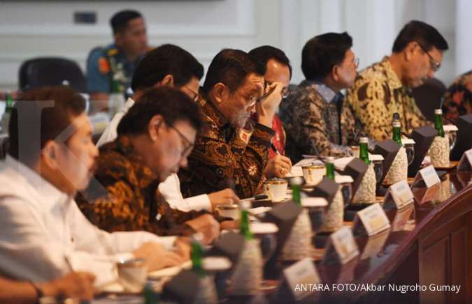 Baru 4 bulan pemerintahan, pengamat: Jokowi belum perlu reshuffle kabinet