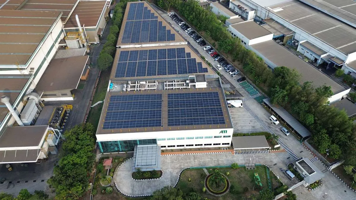 Penghapusan Skema Jual Beli Listrik dari PLTS Atap Dinilai Solusi yang Tepat