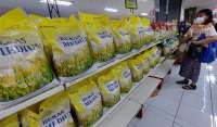 Jelang Pemilu, Stok Beras di Alfamart Cs Langka Sejak Seminggu Lalu
