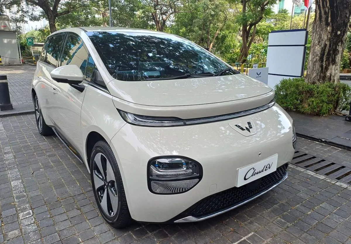 Resmi! Harga Wuling Cloud EV Ditetapkan Sebesar Rp 398 Jutaan