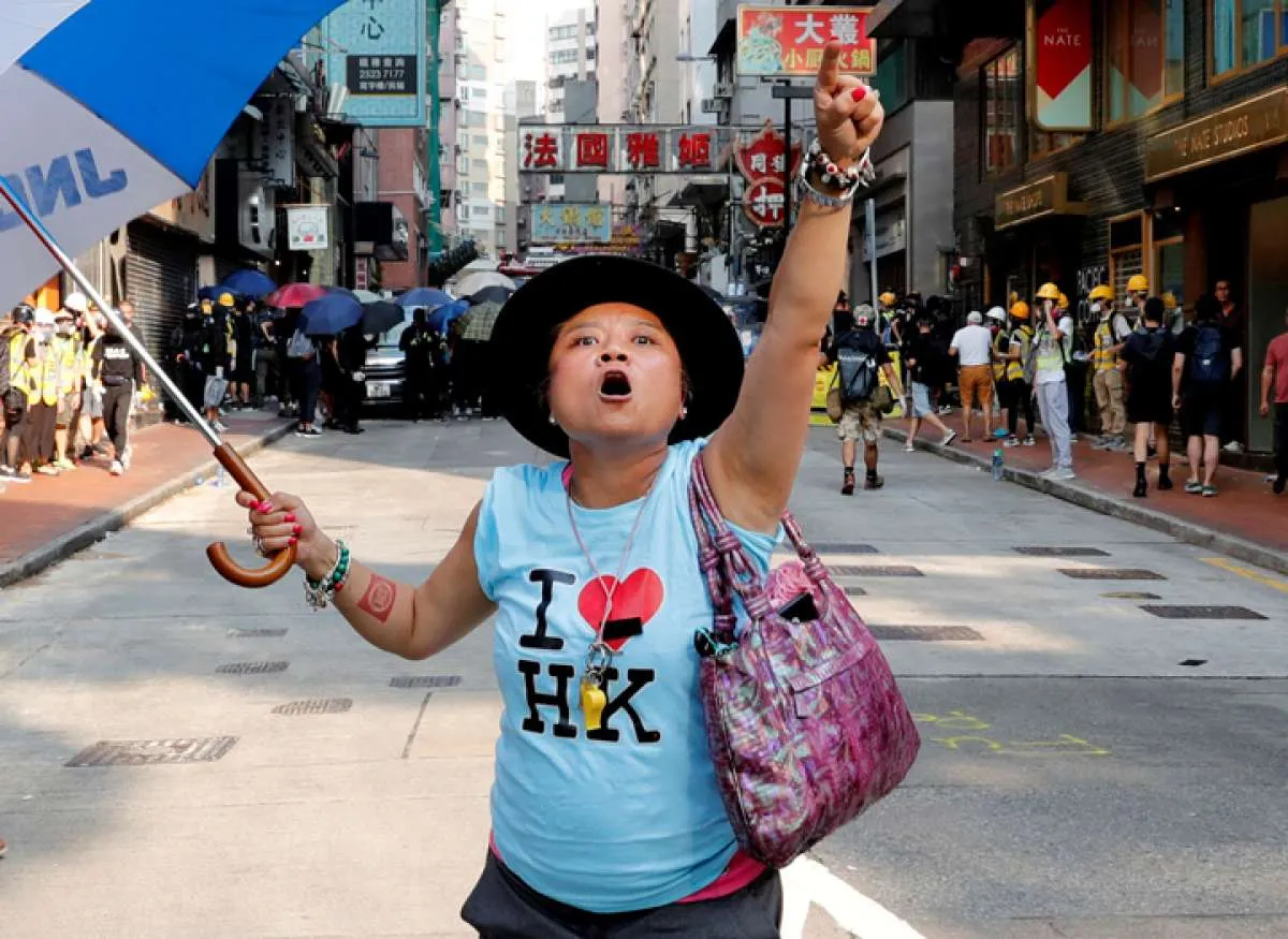 Untuk dukung perekonomian yang terdampak demo, Hong Kong umumkan paket kebijakan baru