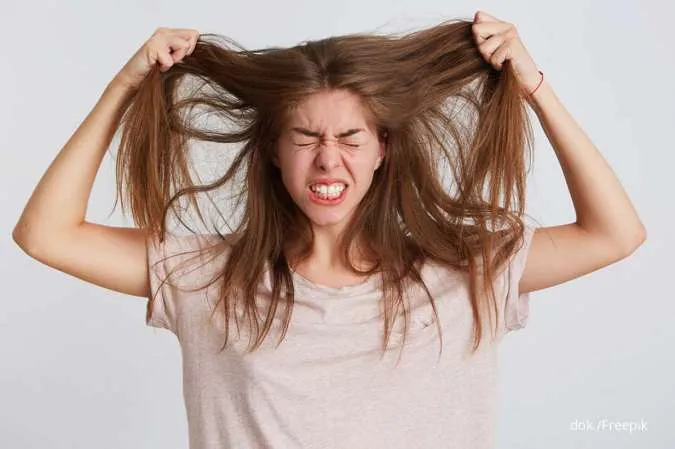 5 Cara Merawat Rambut Rusak Akibat Folikel Tidak Sehat