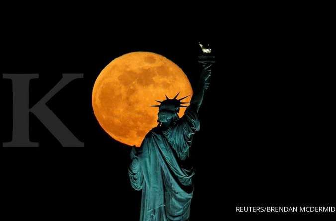 Bulan purnama di New York
