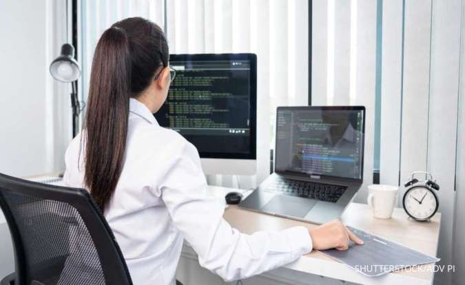 Apa Itu Coding? Pahami Pengertian dan Perbedaan dengan Pemrograman