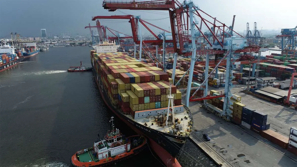 IPC Terminal Petikemas Pecahkan Rekor Pelayanan Petikemas