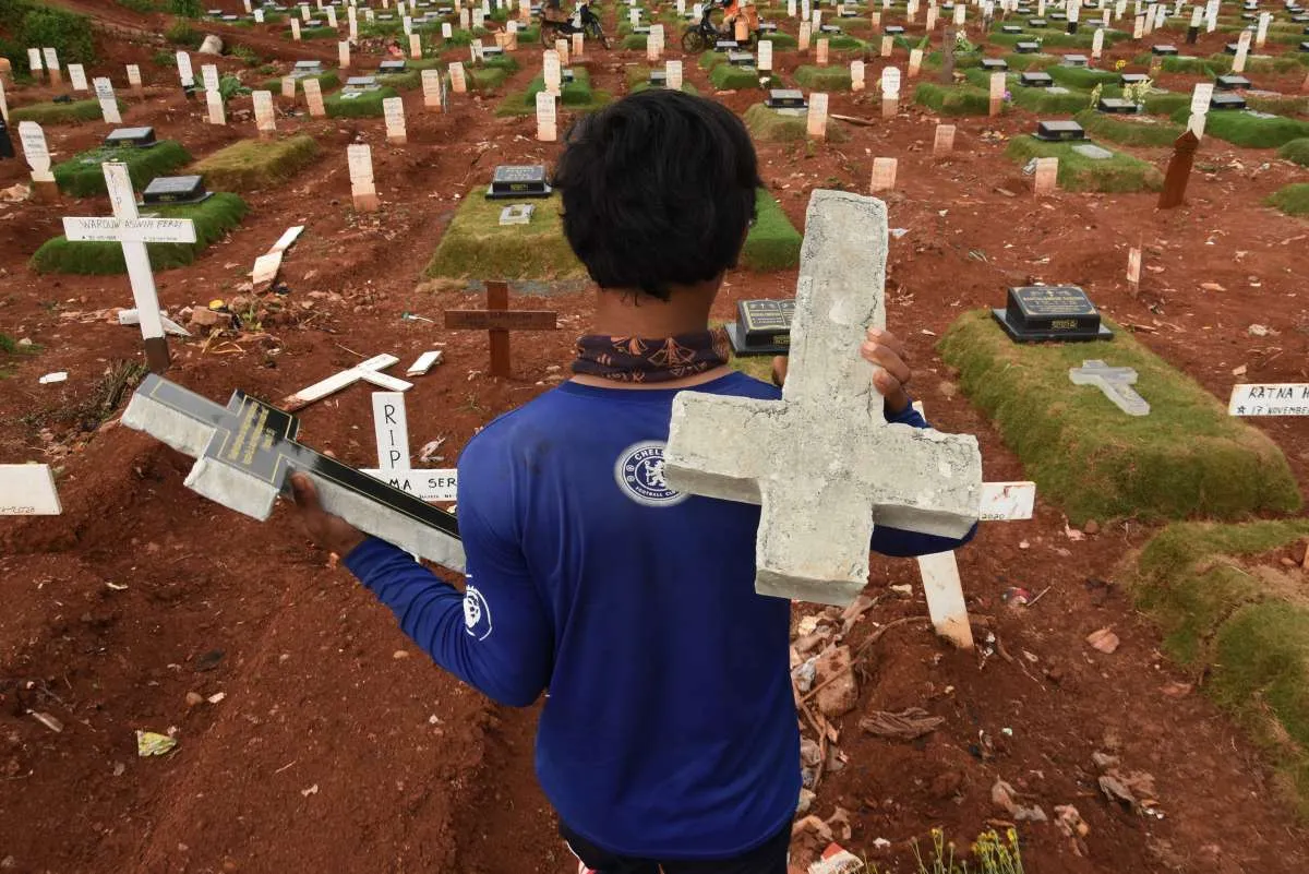 Kematian pasien corona di Indonesia Rabu (21/7) 1.383 orang, masih tertinggi di dunia
