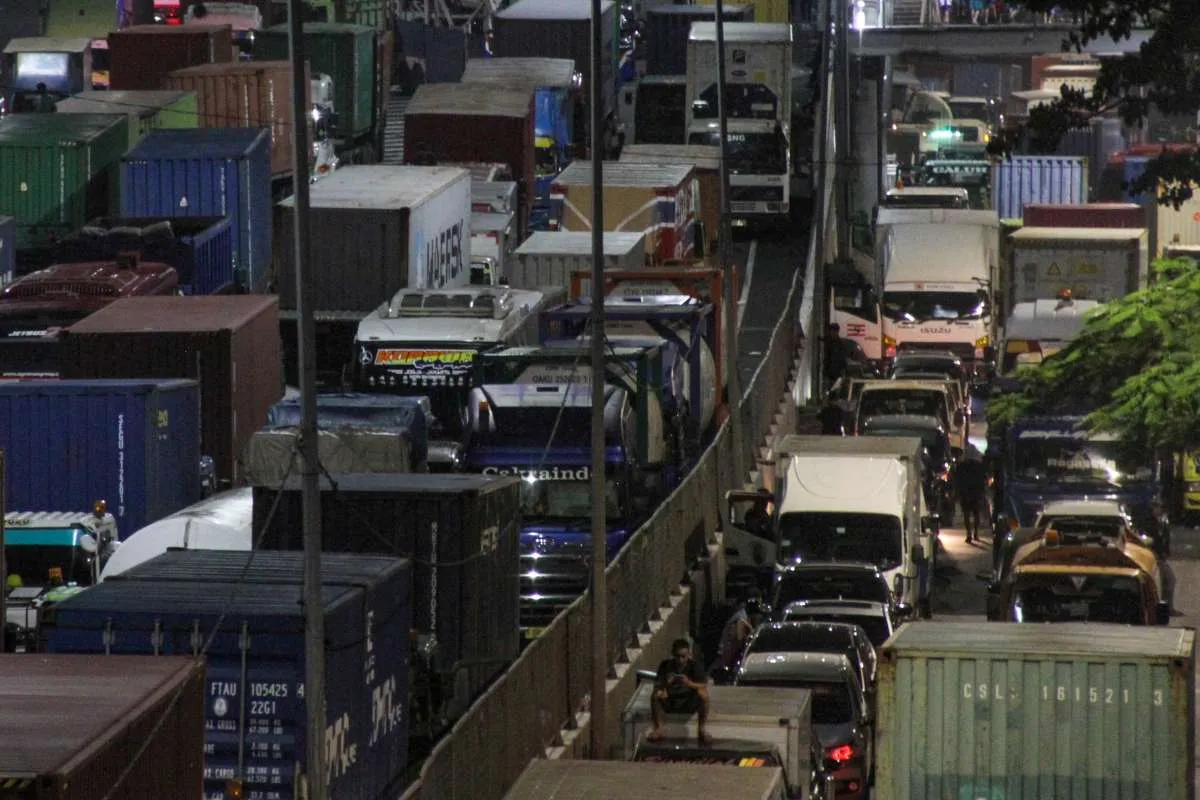 Kadin Proyeksi Potensi Kerugian hingga Rp 120 Miliar Imbas Kemacetan di Tanjung Priok