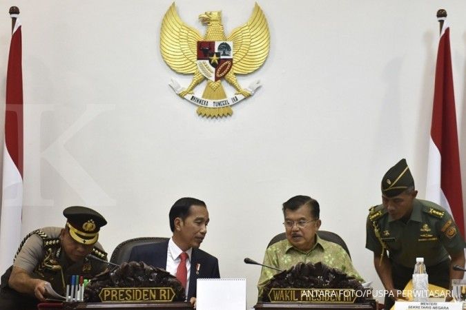 Jokowi gelar rapat terbatas kabinet kebijakan satu peta di Istana