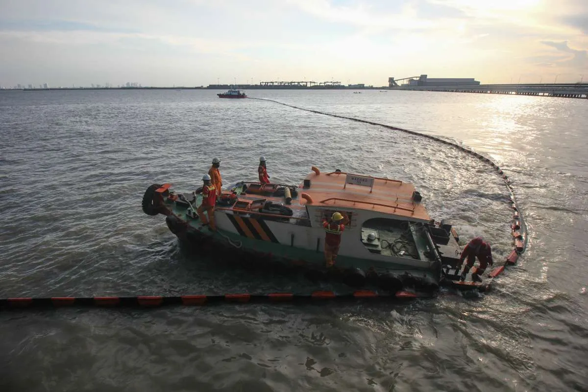 Bangkai kapal MV Mentari Crystal merugikan Pelindo III