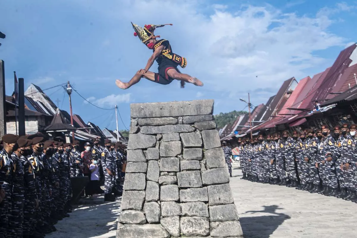 Prakiraan Cuaca (10 Oktober 2025) Sumatra Utara: Medan, Karo, Toba, dan Nias