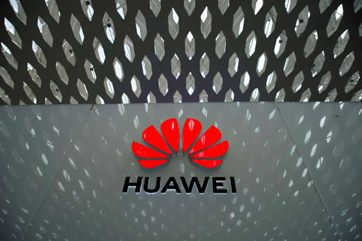 Bentuk Perlawanan ke AS: Huawei Rilis Ponsel Lipat 3 di Pasar Global