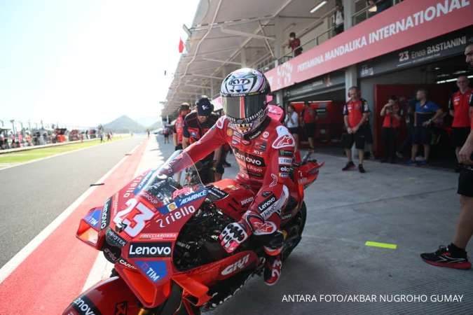 MotoGP Indonesia 2024: Enea Bastianini Pecahkan Rekor Lap pada Sesi Latihan