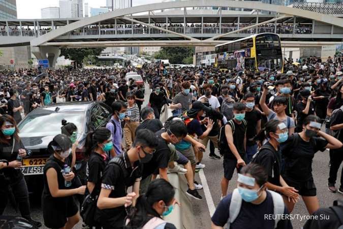 Aktivis Hong Kong ke pemimpin G20: Tolong bebaskan kami dari China
