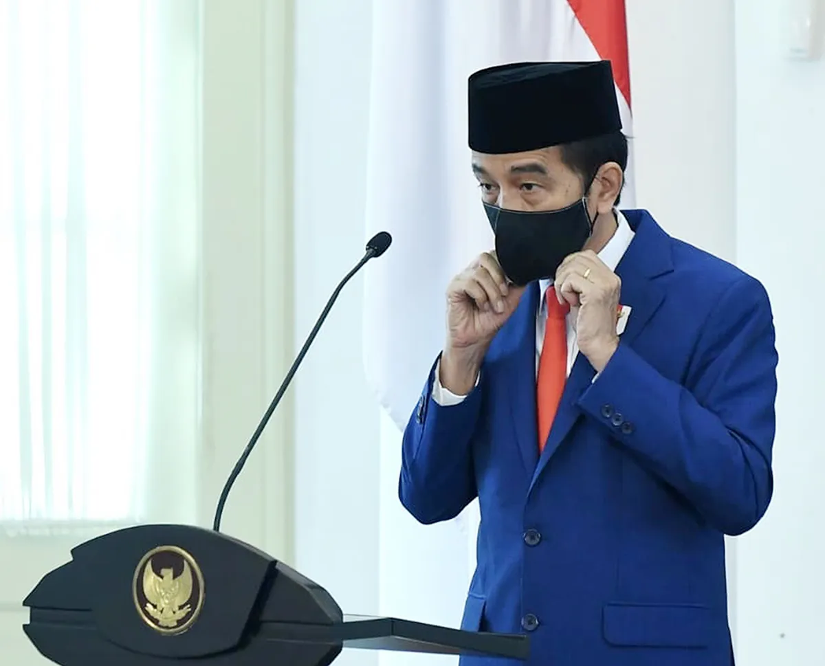 Di depan rektor, Jokowi beberkan strategi keluar dari jebakan pendapatan menengah
