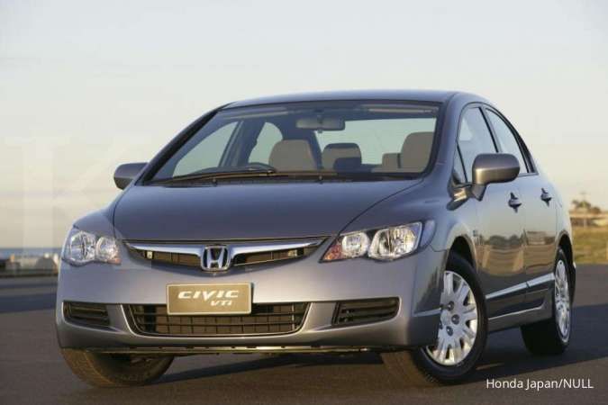 Sedan mewah kini murah, harga mobil bekas Honda Civic termurah Rp 100 juta