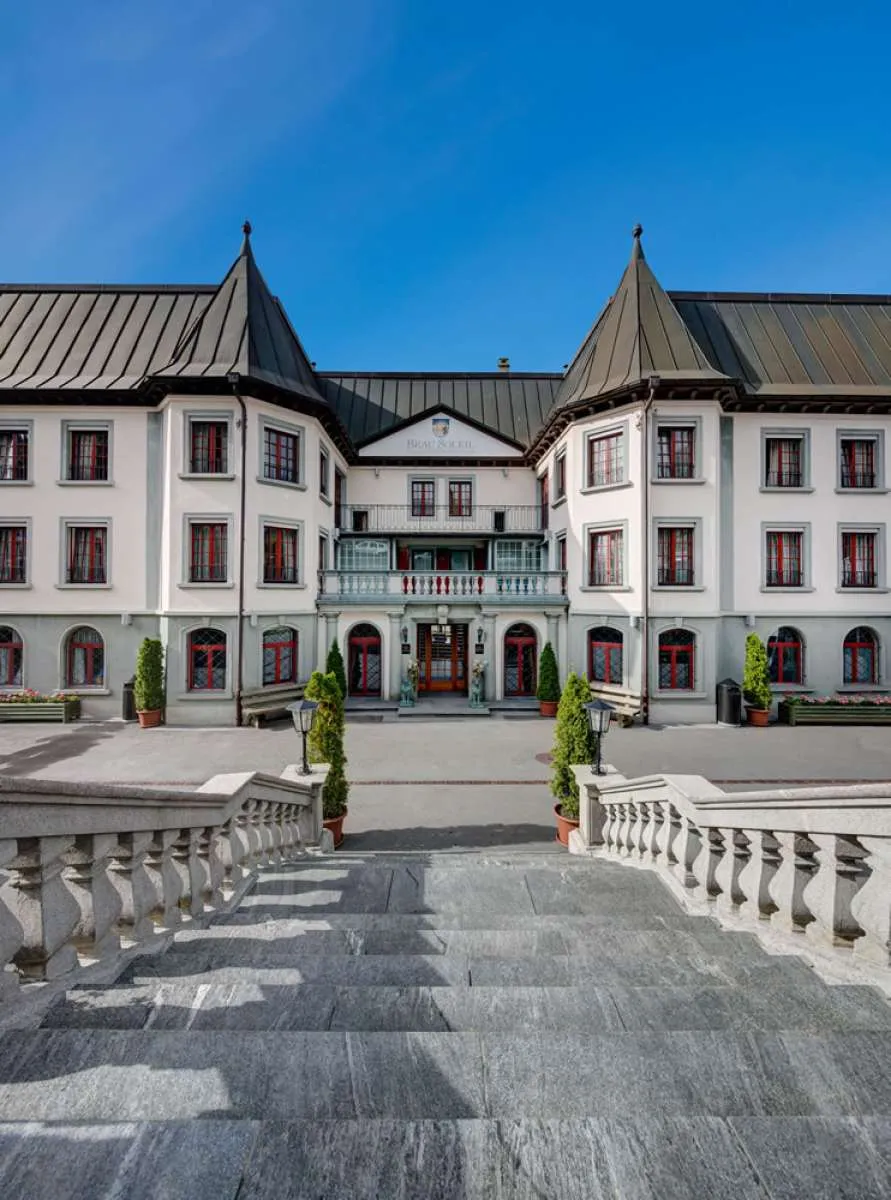 Bikin melongo, ini 6 sekolah termahal di dunia dengan biaya fantastis!