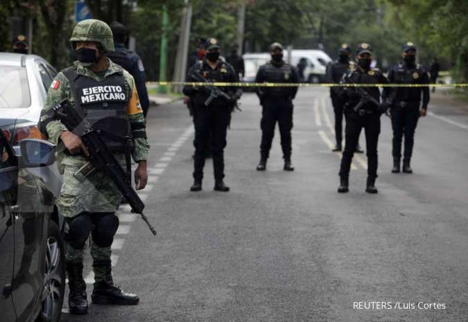 Geng bersenjata sergap patroli keamanan Meksiko di siang bolong, 13 polisi tewas