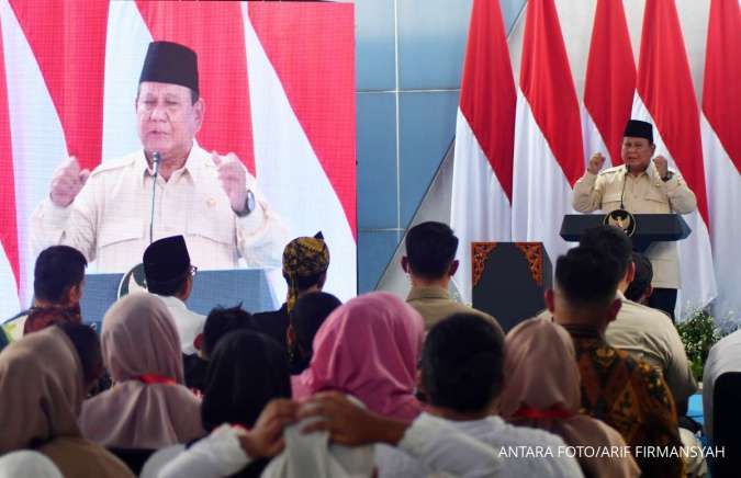 Prabowo Targetkan Seluruh Sekolah Miliki Smart TV pada Pertengahan Tahun Depan