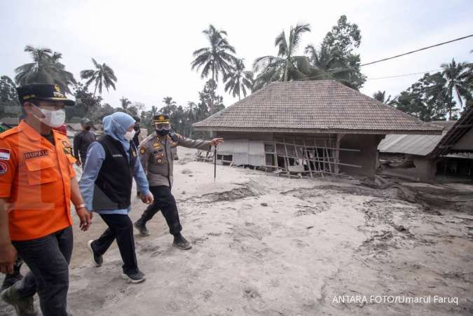 Tanggap darurat erupsi Semeru, Kementerian PUPR turunkan tim dan alat berat 
