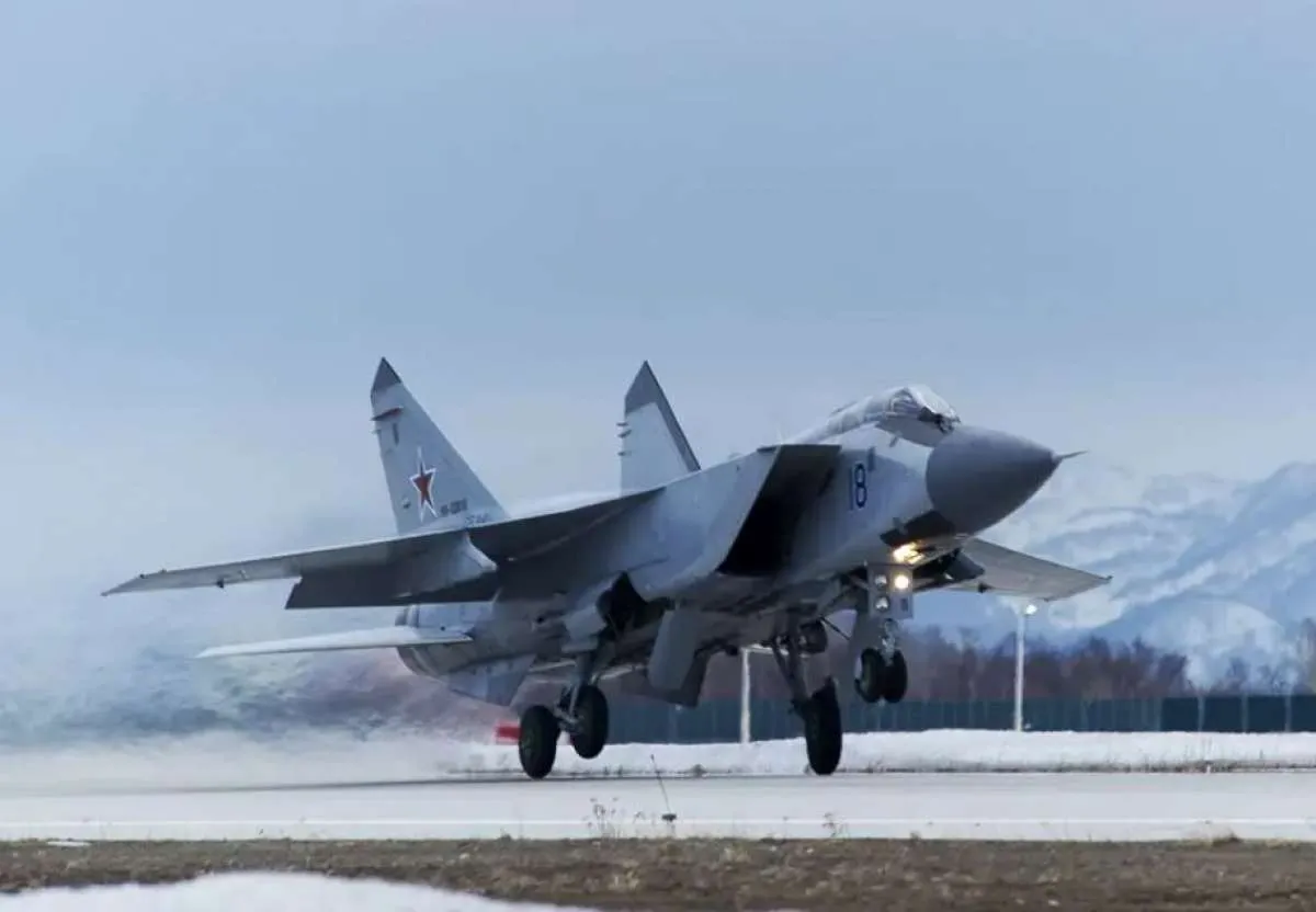 Lagi, Rusia kerahkan jet tempur MiG-31 cegat pesawat patroli Norwegia