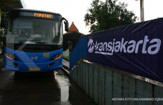 Arus balik, Transjakarta beroperasi 24 jam