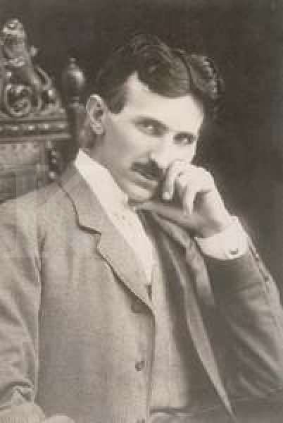 Biografi Nikola Tesla, penemu arus listrik bolak-balik yang dianggap gila
