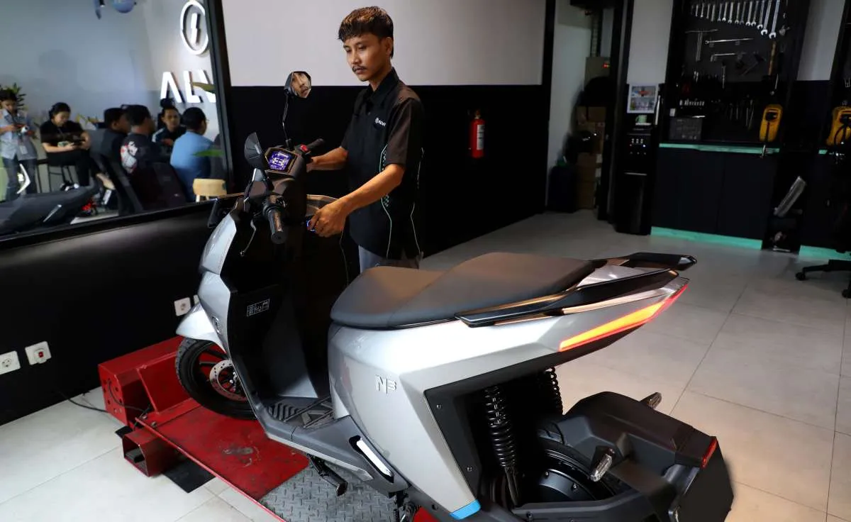  Cakra NX1 Resmi Meluncur, Motor Listrik Nasional dengan Jarak Tempuh 140 Km