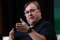 Reid Hoffman, Co-Founder LinkedIn, Mundur dari Dewan Direksi Microsoft
