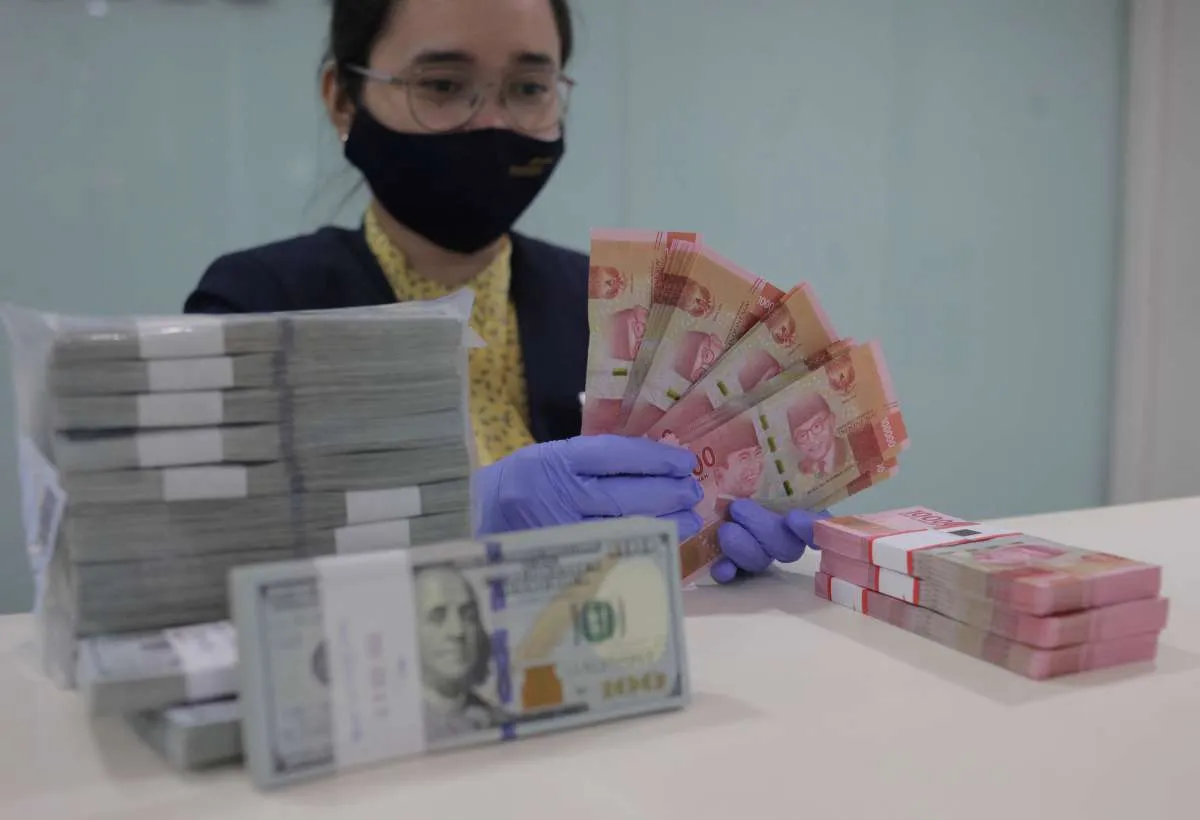 Rupiah Jisdor menguat 0,10% ke Rp 14.519 per dolar AS pada hari ini (6/4)