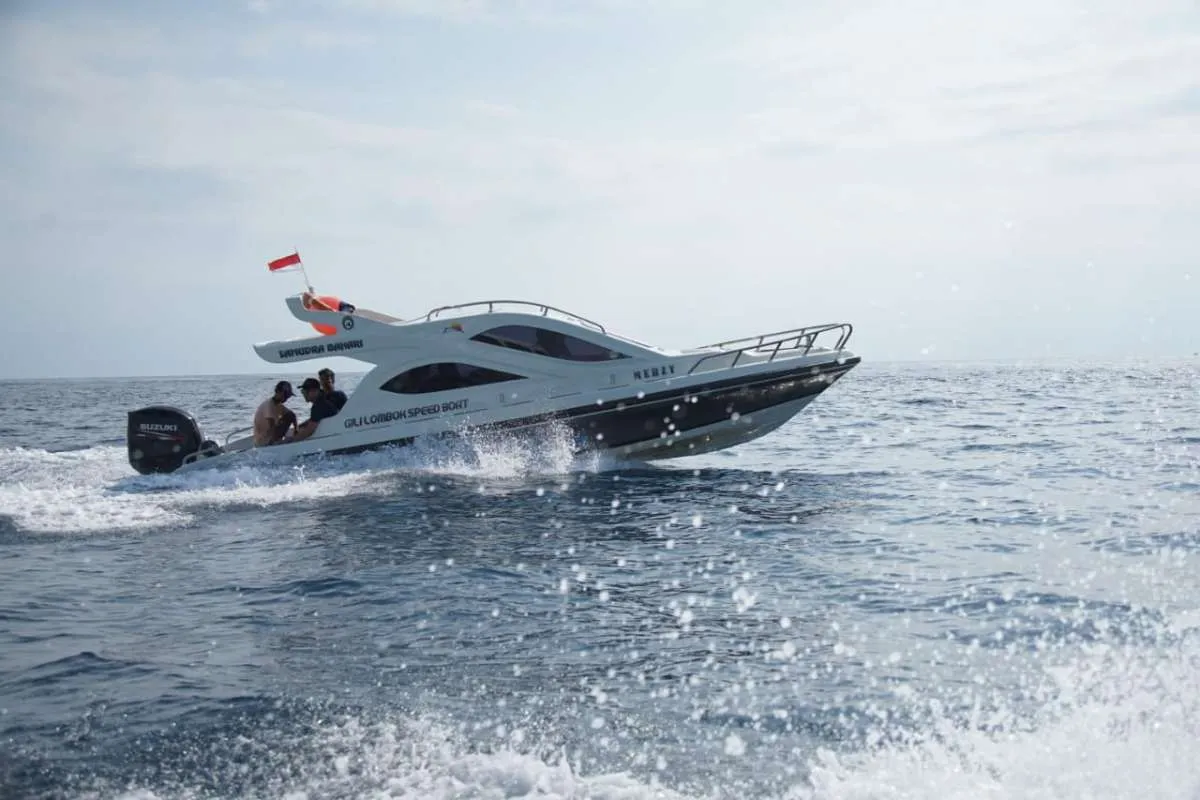 Suzuki Marine gelar sea trial mesin Suzuki Outboard DF200A